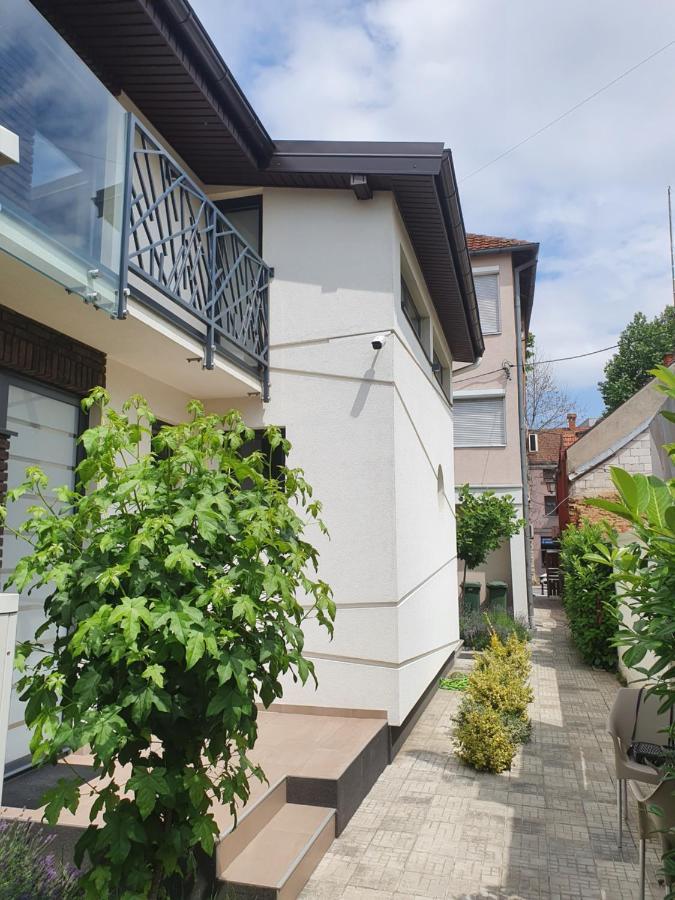 Central Point Valjevo Exterior photo