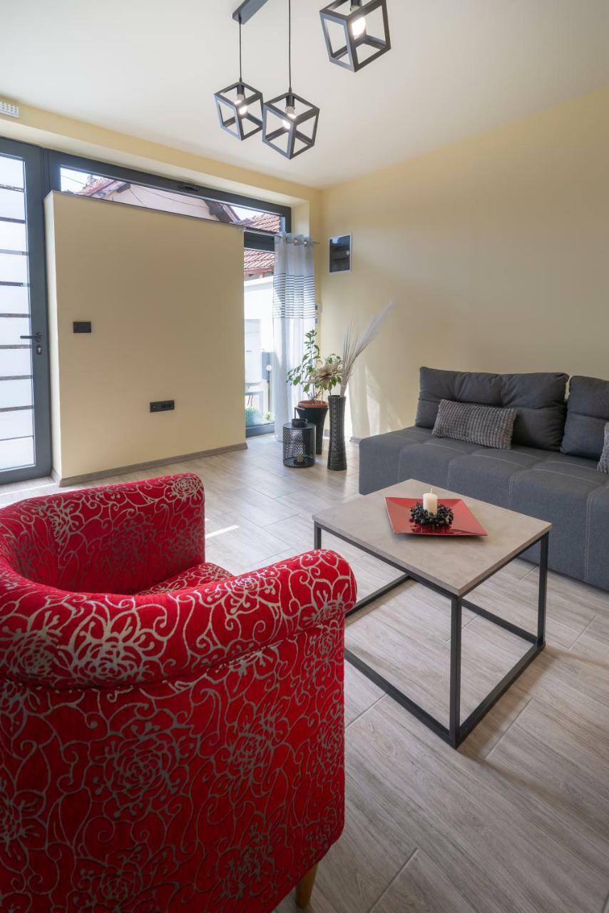 Central Point Valjevo Exterior photo