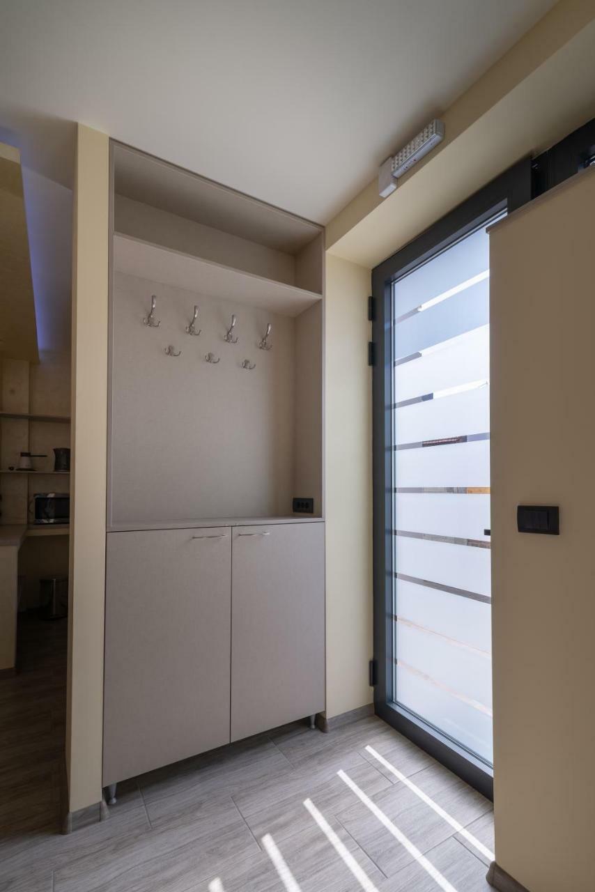 Central Point Valjevo Exterior photo